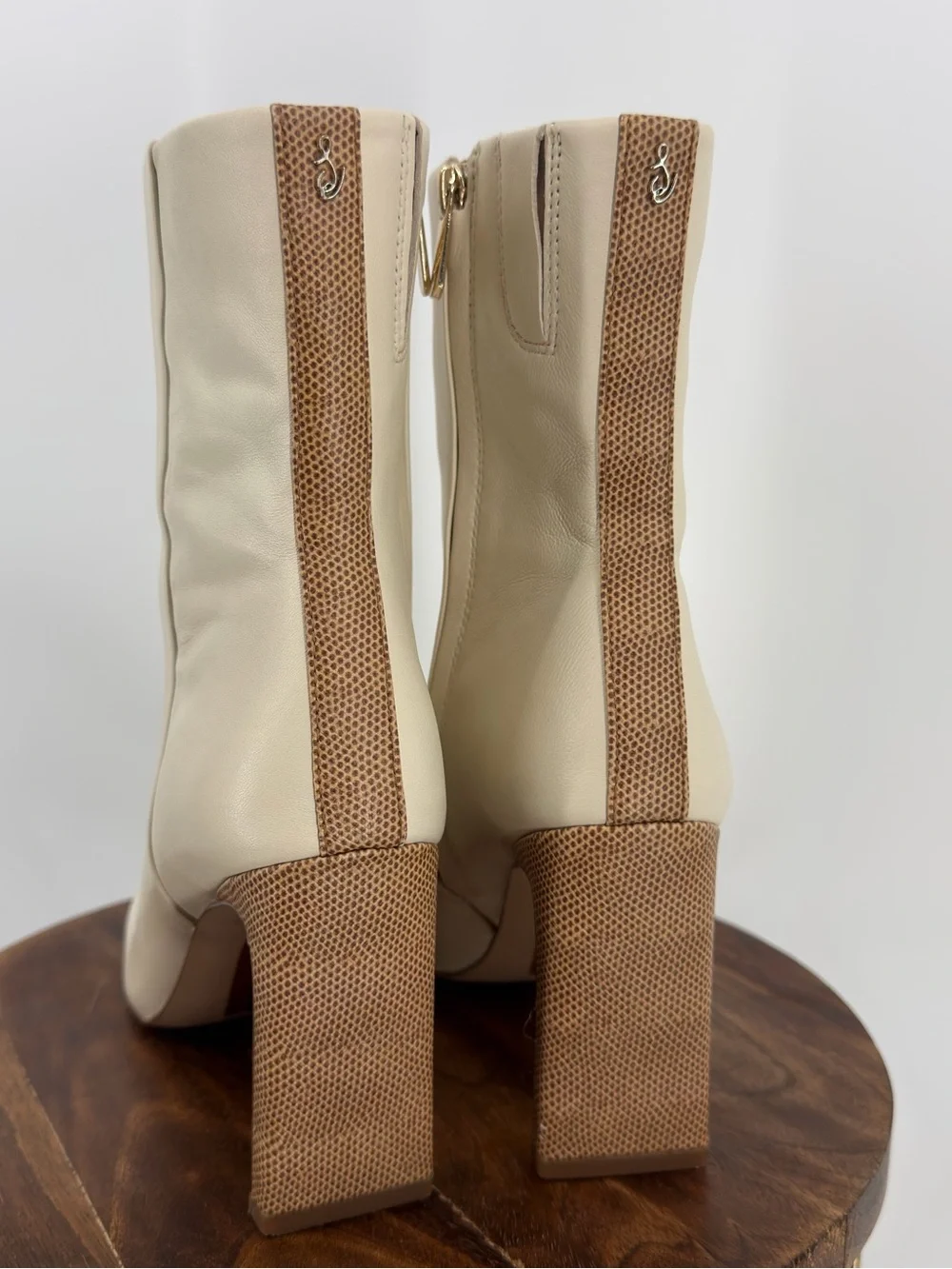 Sam Edelman Anika Cream Leather Square Toe Heeled Ankle Boots 7.5